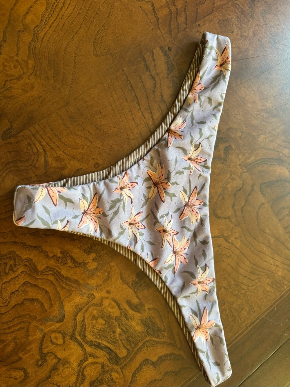 ACACIA LILY ๐ swimwear Lavender Floral and Tan Four piece set. - Picture 4 of 15